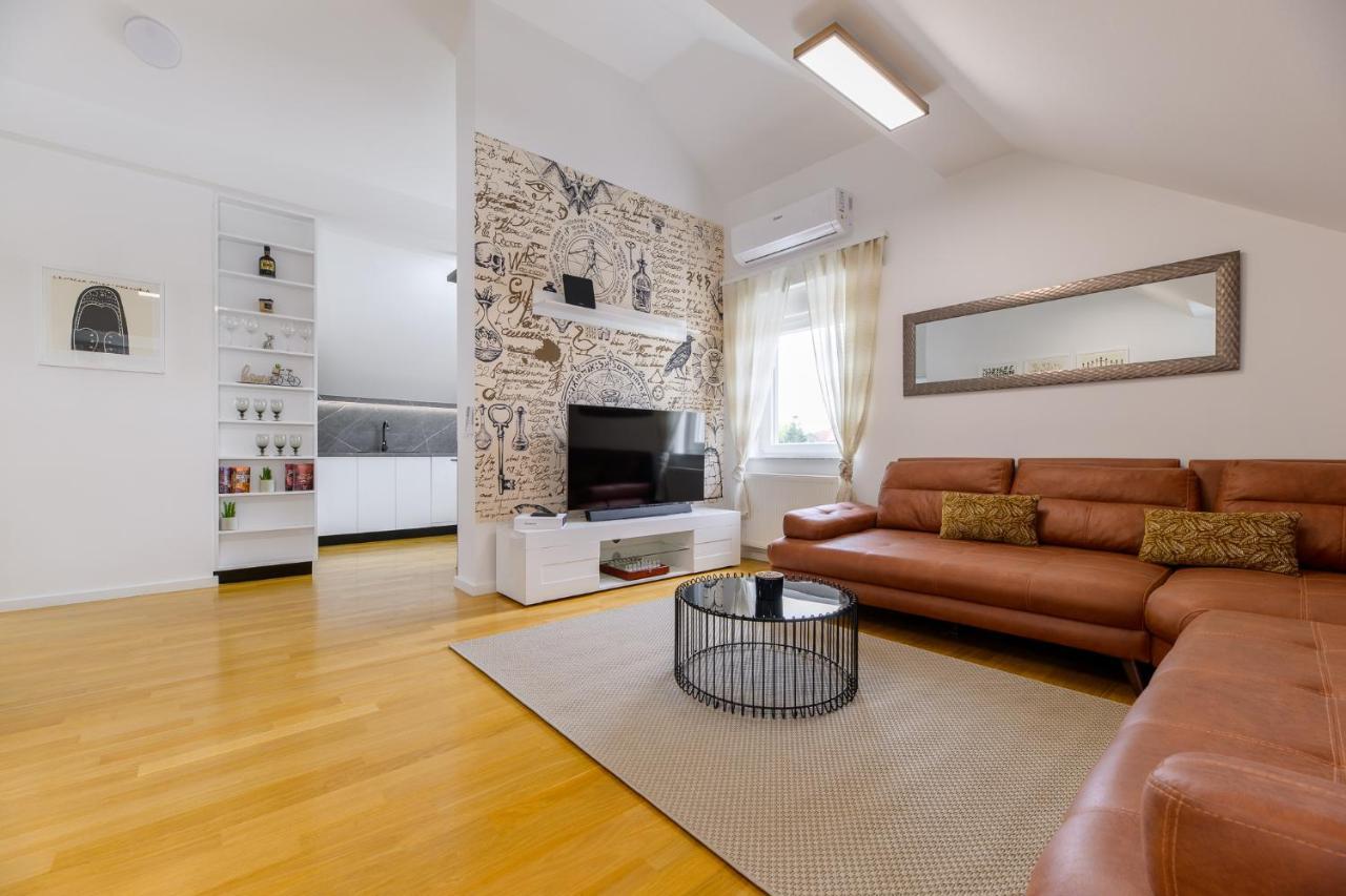 Flexible Selfcheckins 49 - Zagreb - Parking - New - Luxury Apartman Kültér fotó