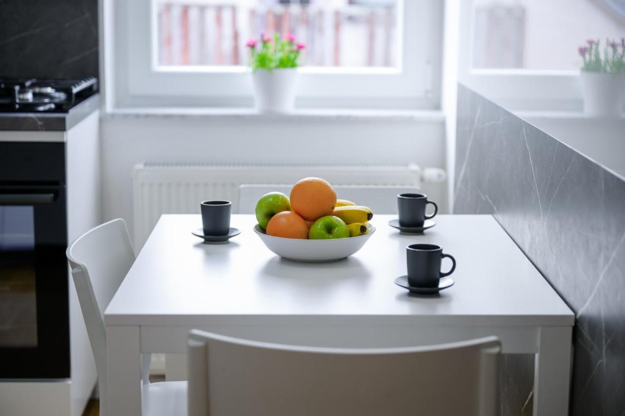 Flexible Selfcheckins 49 - Zagreb - Parking - New - Luxury Apartman Kültér fotó