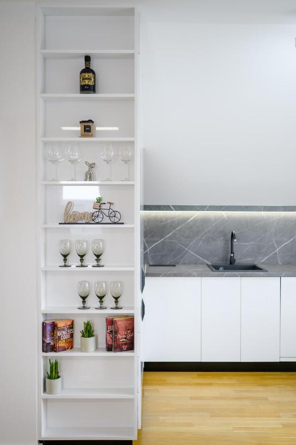 Flexible Selfcheckins 49 - Zagreb - Parking - New - Luxury Apartman Kültér fotó