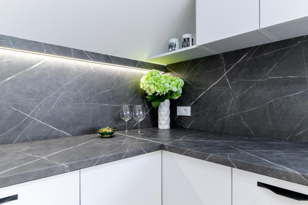 Flexible Selfcheckins 49 - Zagreb - Parking - New - Luxury Apartman Kültér fotó