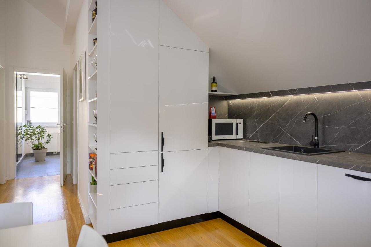 Flexible Selfcheckins 49 - Zagreb - Parking - New - Luxury Apartman Kültér fotó